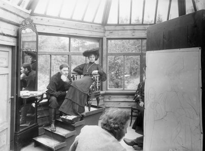 Maxim Gorky and Maria Andreyeva posing in the studio at Repin